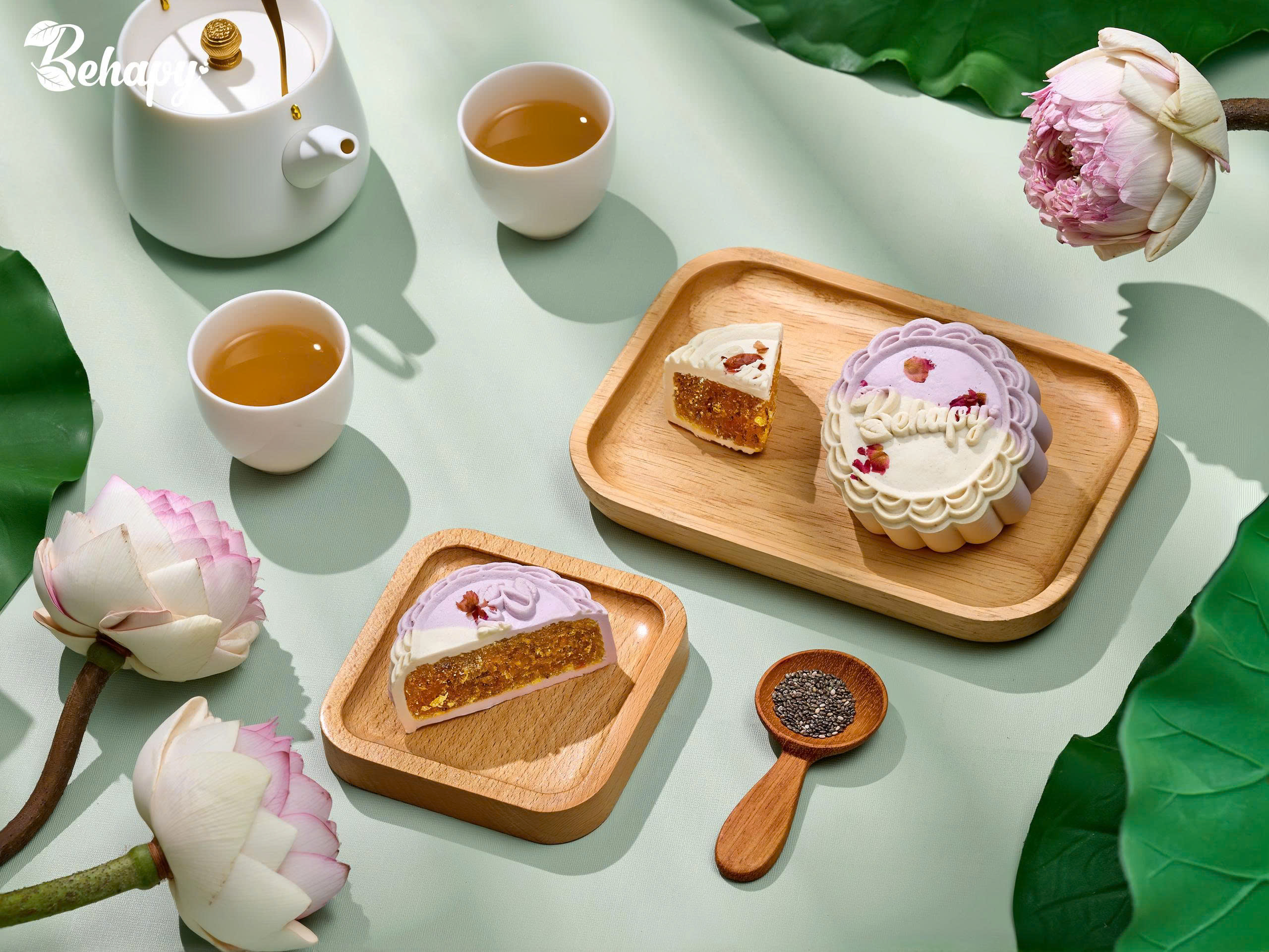 Bánh trung thu vị Mơ Tây Hoàng Kim Hạt Chia 150gr